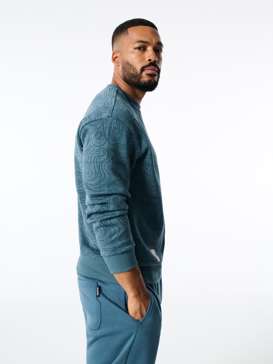 Men’s Premium Blue Sweatshirt – Minimal Lining Design & Soft Winter Wear